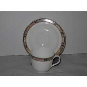 Hutchschenreuther Brocade‎ (Modern) Teacup Cup and Saucer Set Bone china